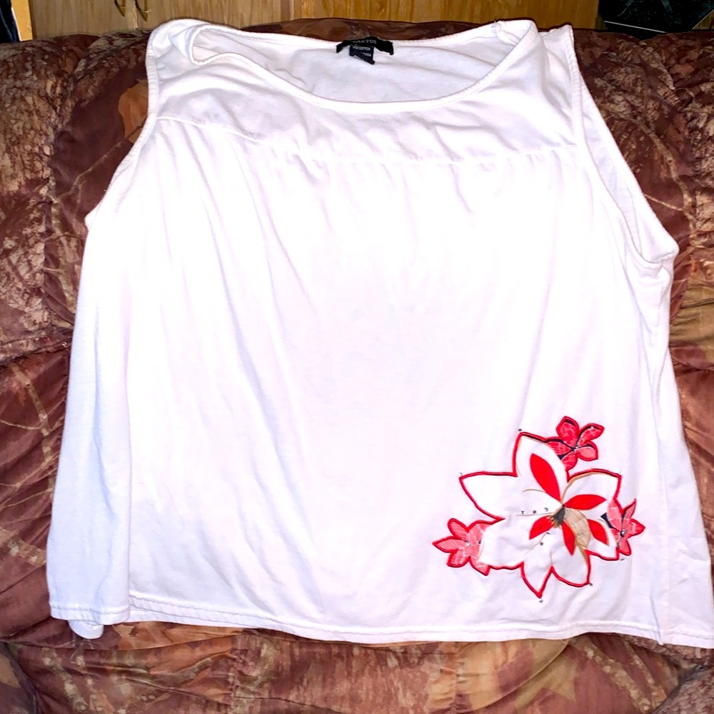 Woman’s 3xl tank top